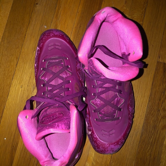 Nike pink hyperposite - Picture 11 of 11